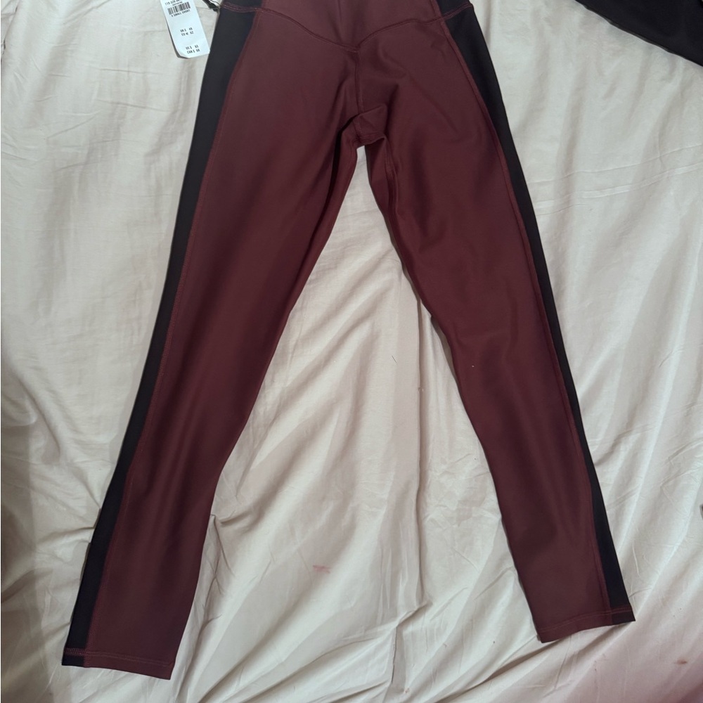 Abercrombie YPB Leggings New with tags! Size: XS short